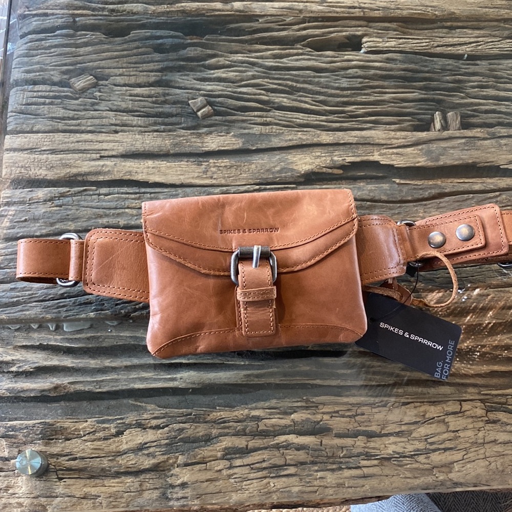 Tan NWT Spikes & Sparrow Fanny pack Adjustable w/ snap belt closure